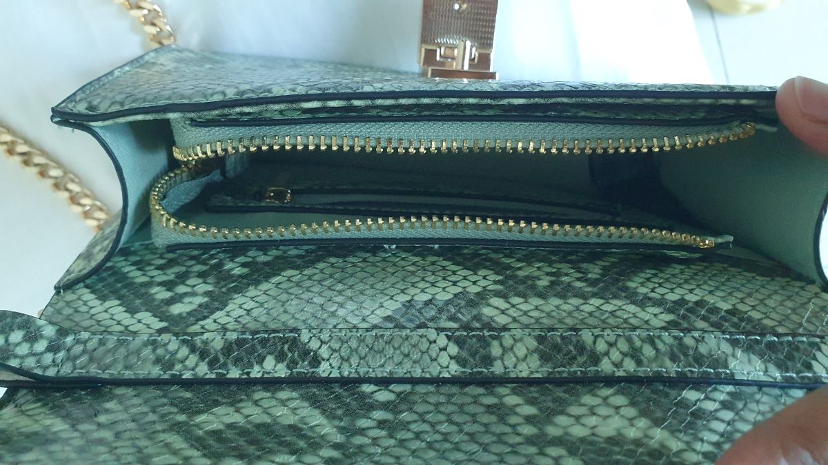 Celeste Chic Hand bag with chain photo 3
