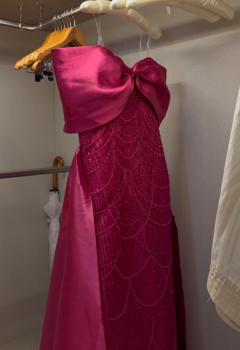 Owned designed pink dress size L