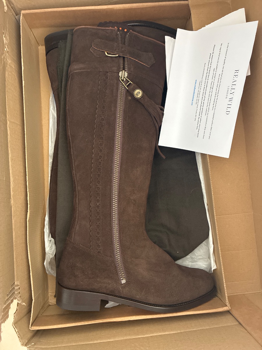 REALLY WILD SIZE 8/42 Brand new unworn boots