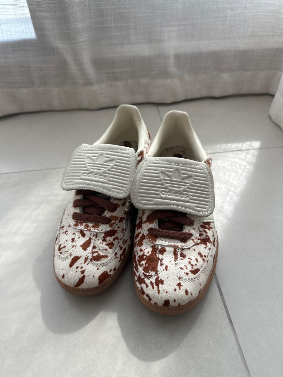 Adidas Samba Shoes photo 2