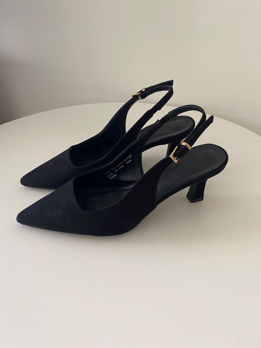 Jd Williams Black Court Slingback Kitten Heels photo 2
