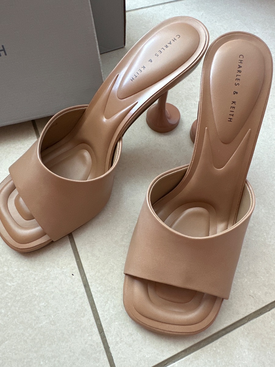 Charles & Keith mules photo 2