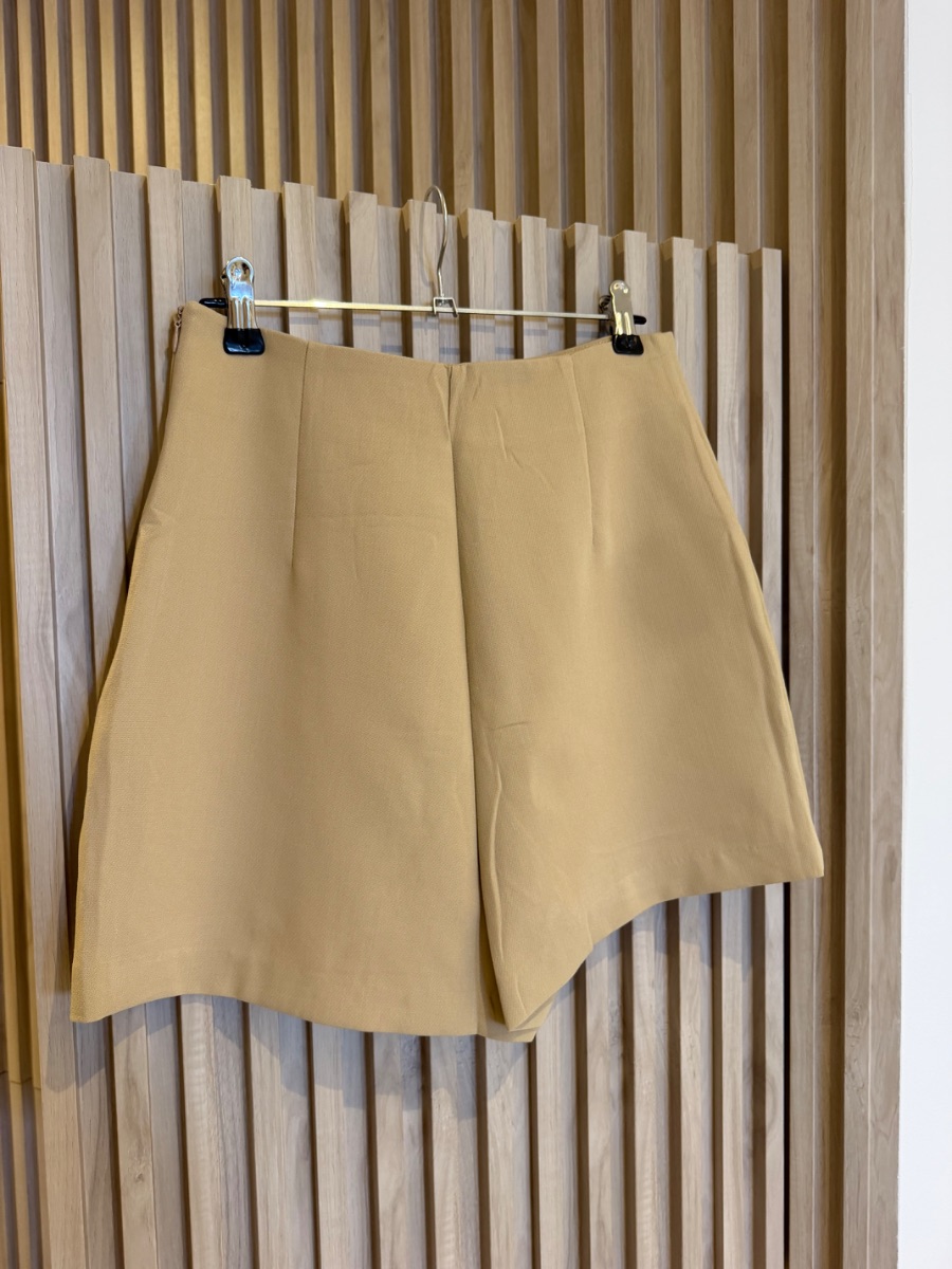 Zara cream high waisted shorts photo 3