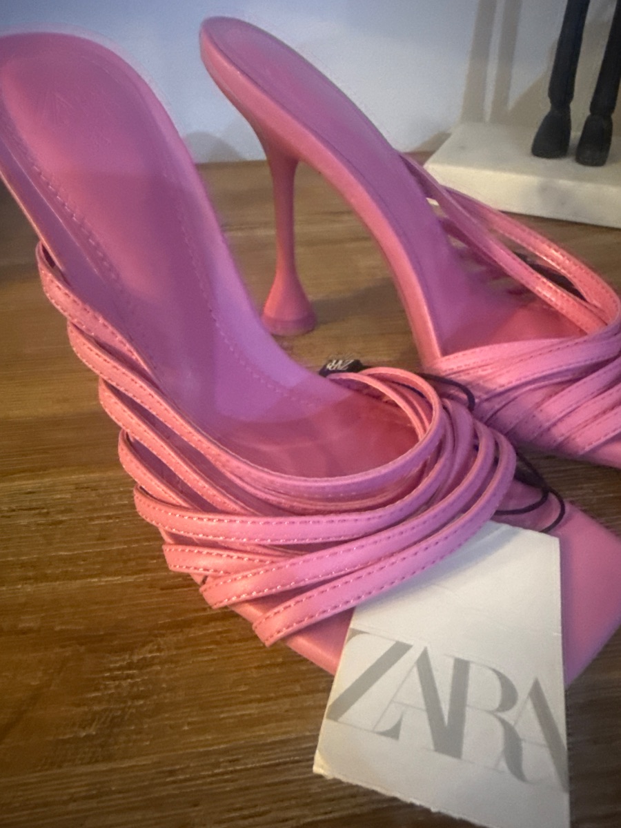 Pink shoes Zara photo 3