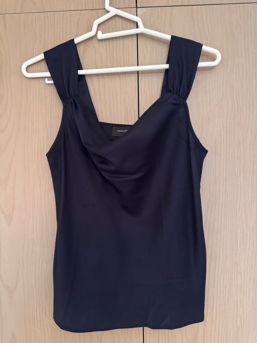 Banana Republic navy sleeveless top