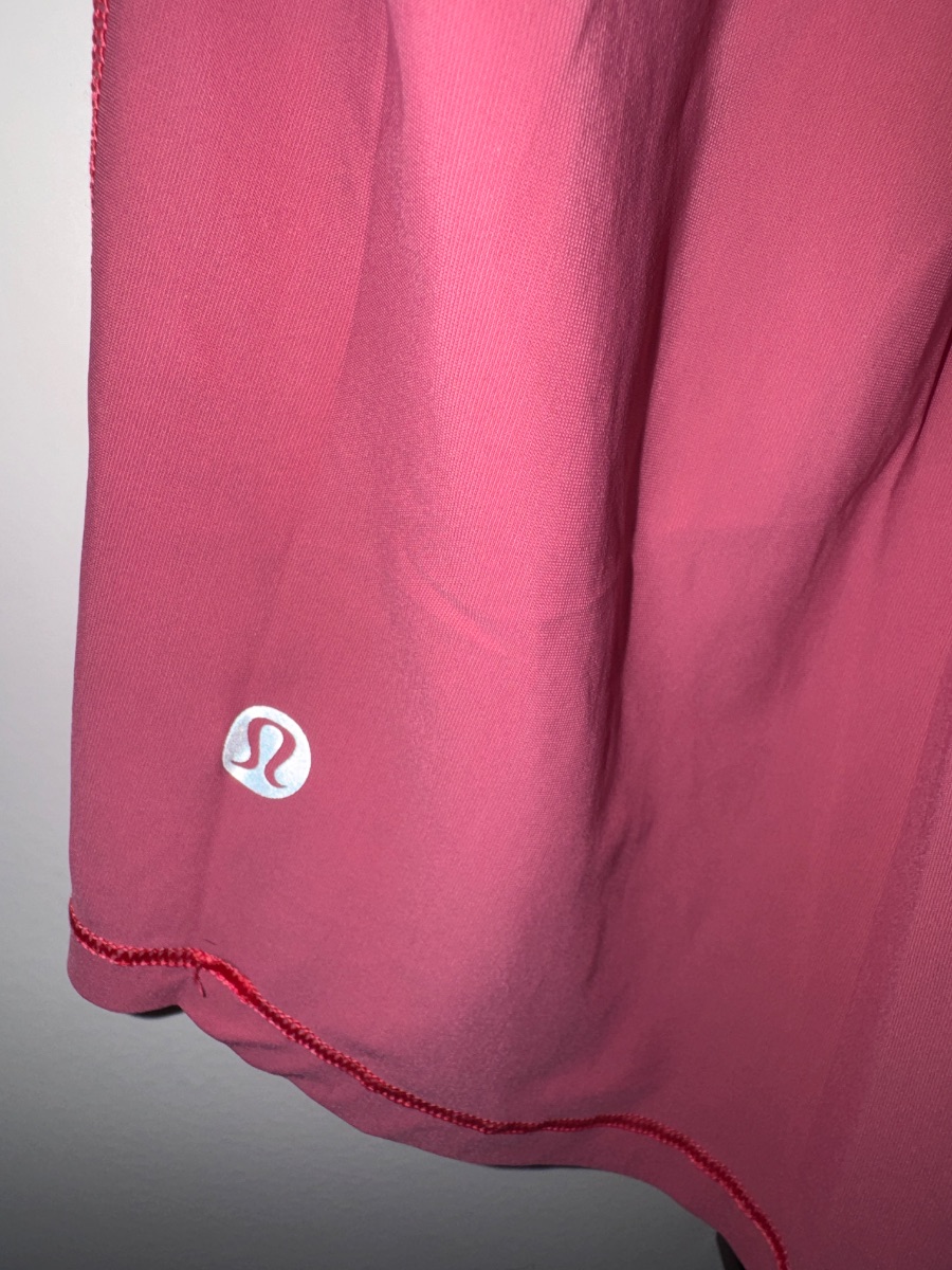 Off pink / mauve Lululemon t shirt: US size 6 photo 2