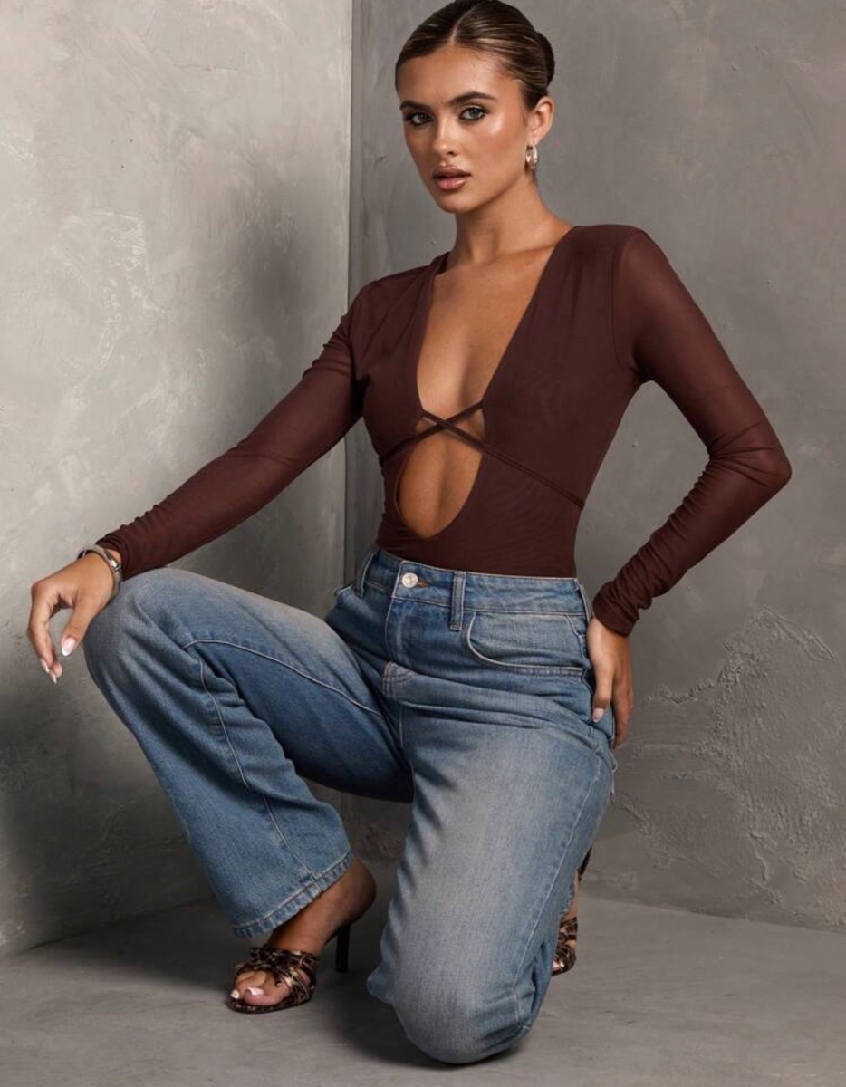 SHEIN bodysuit in a gorgeous chocolate brown shade. Size Large