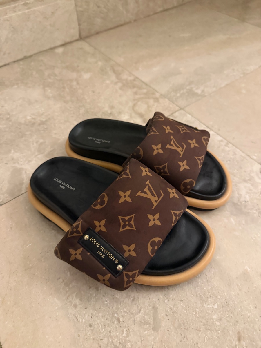 Louis Vuitton Size 3 / 36 Monogram Sliders