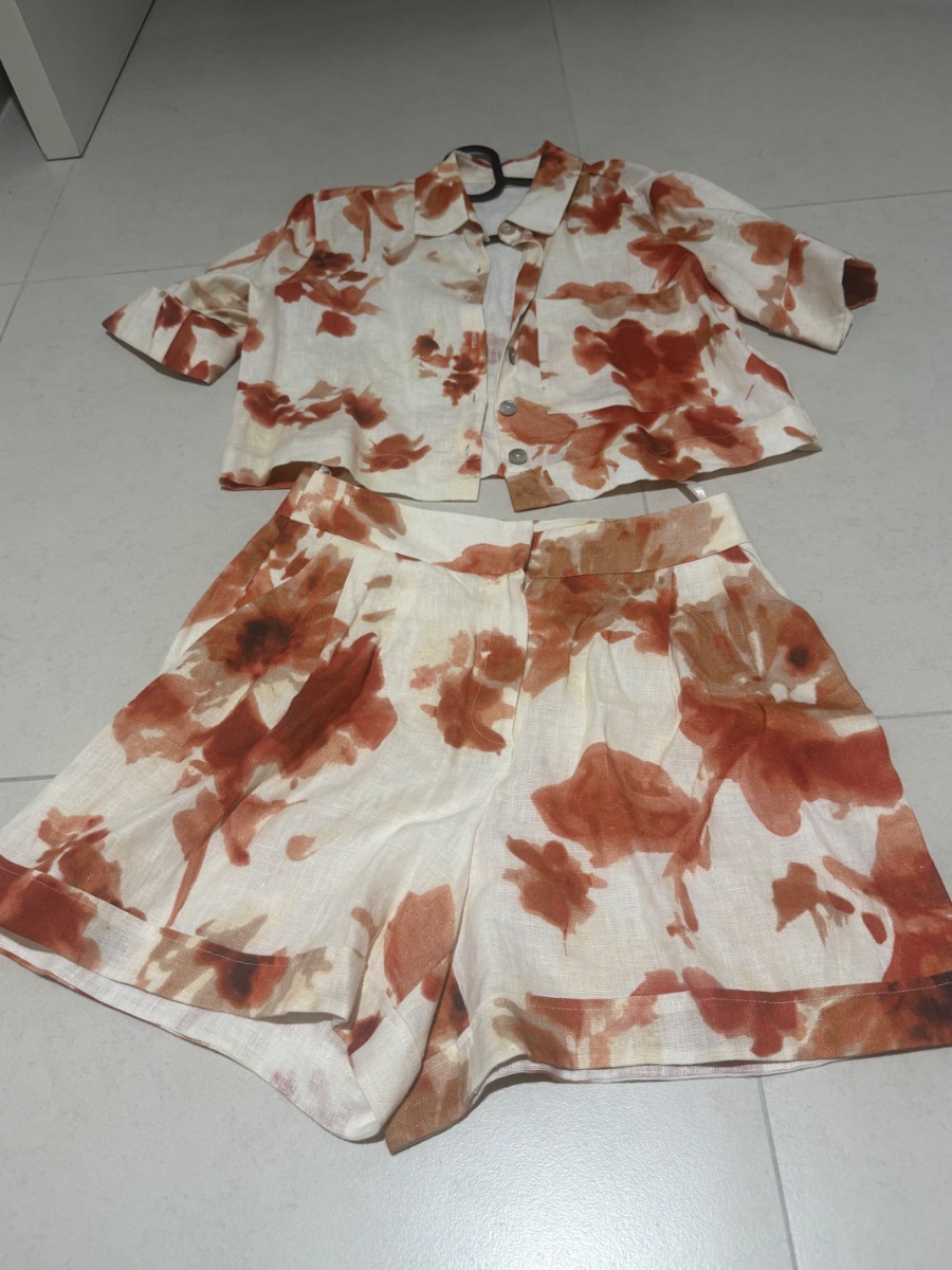 Adl Two Piece Set photo 3