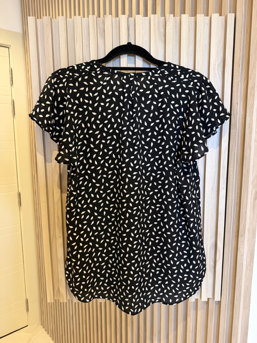 H&M polka dot blouse photo 2