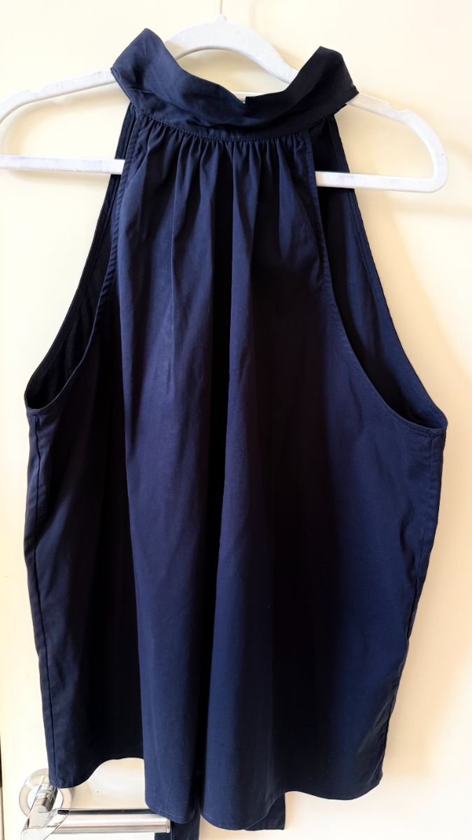MOT Navy High Neck Sleeveless Blouse Large