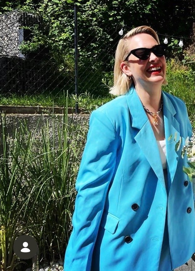 Reserved Sky blue suit photo 2