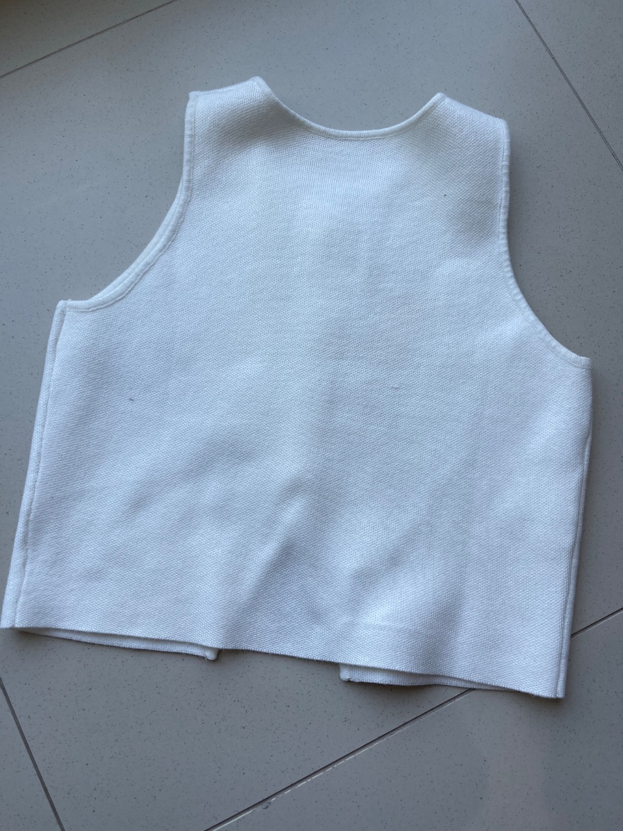 Shein White Knitted Waistcoat photo 2