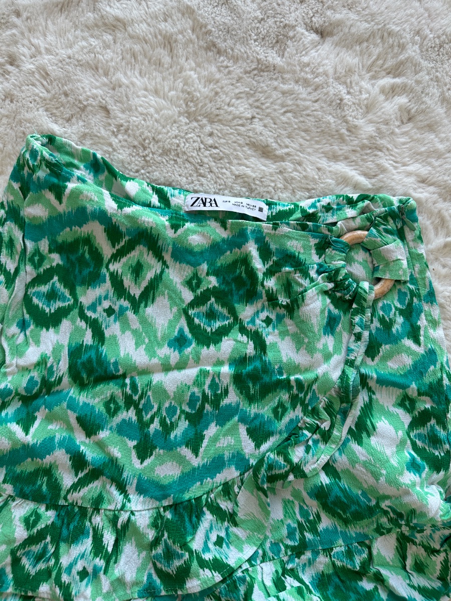 Zara shorts photo 2