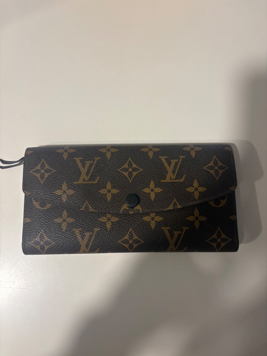 Louis Vuitton Wallet