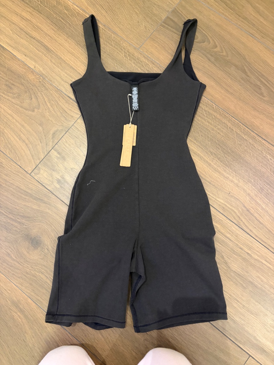 Skims Playsuit photo 2
