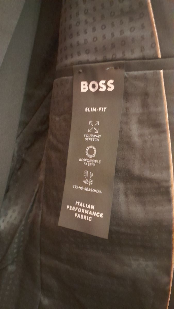 Hugo Boss 2 pc suit slim - fit photo 3