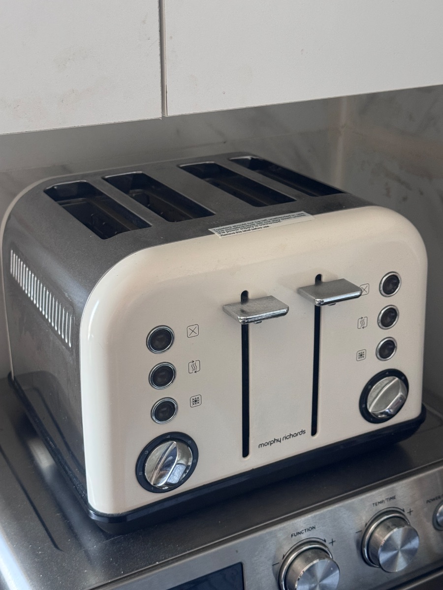 Morphy Richards Toaster photo 2