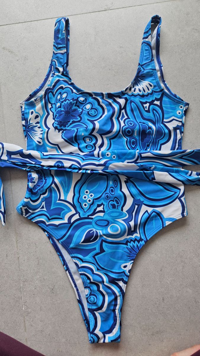 Shein Blue and White Swimsuit Size M