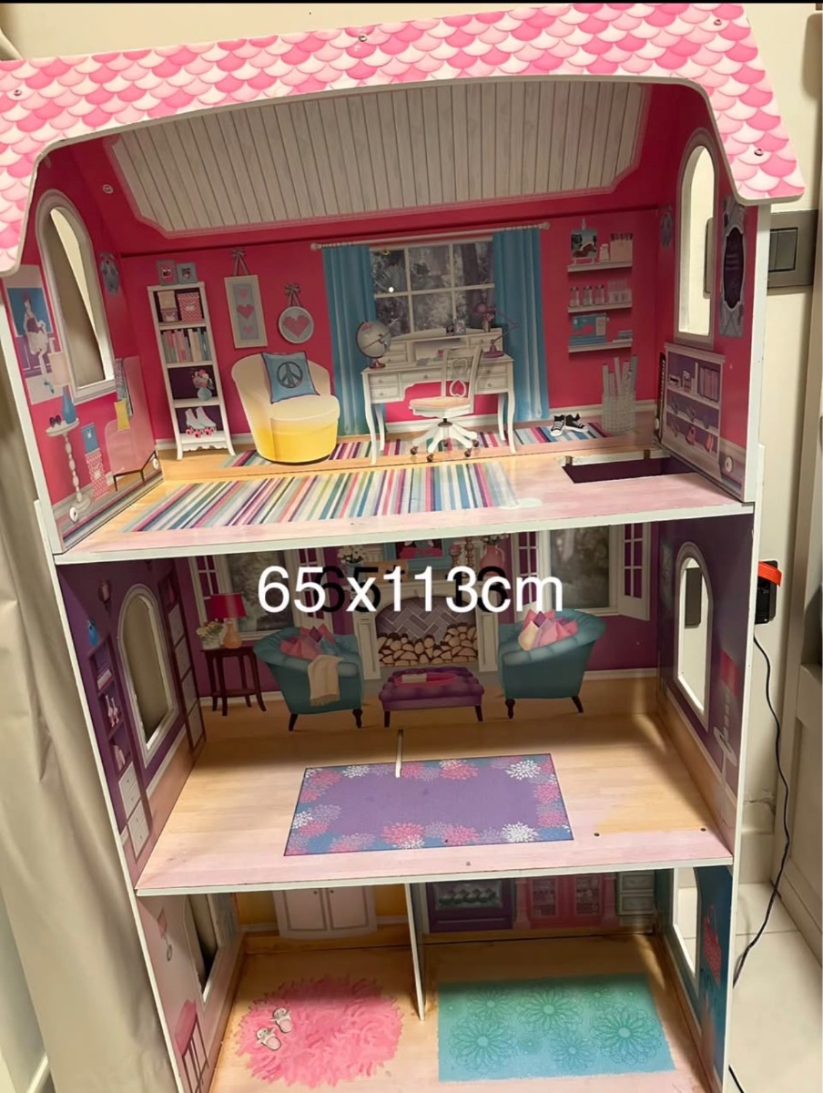 Barbie House