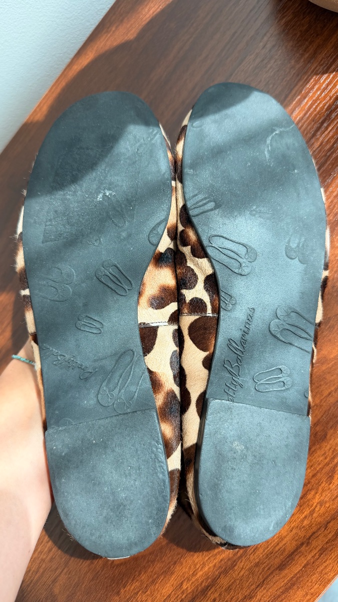 Pretty Ballerinas Rosario Leopard Pony Hair Ballet Flats – Red Trim photo 2