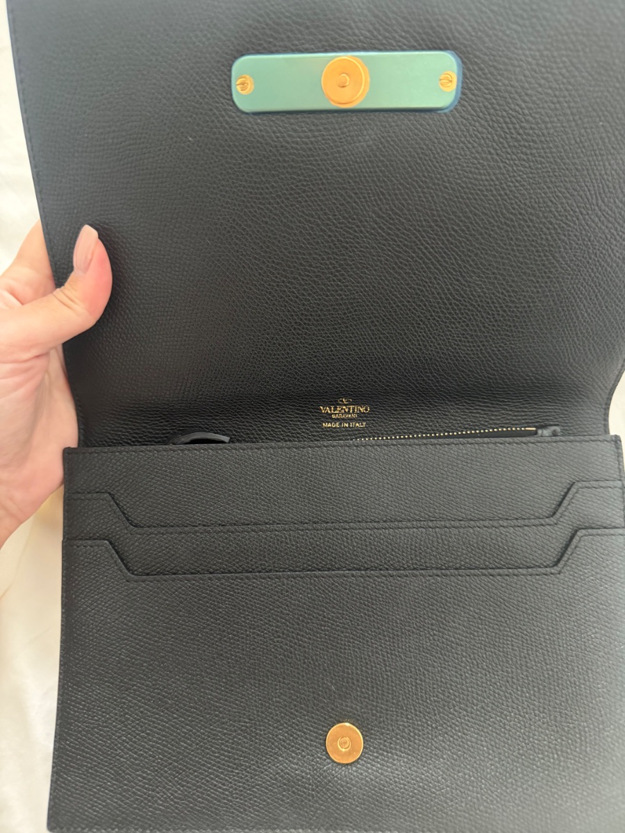 Valentino photo 3