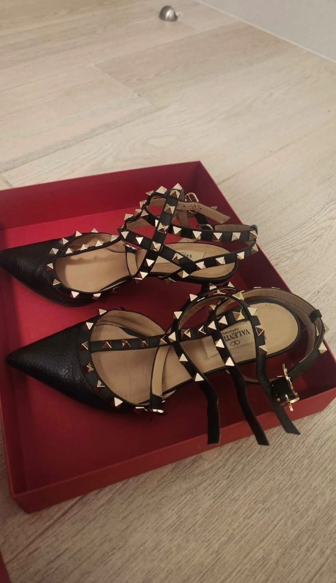 Valentino Black and Gold Small Heel Pumps