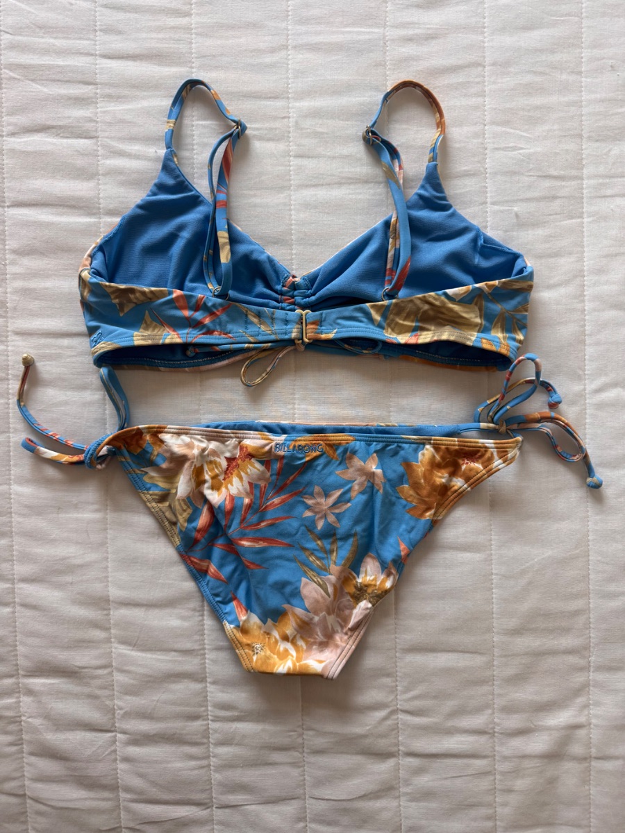 Billabong blue floral two-piece bikini set photo 2
