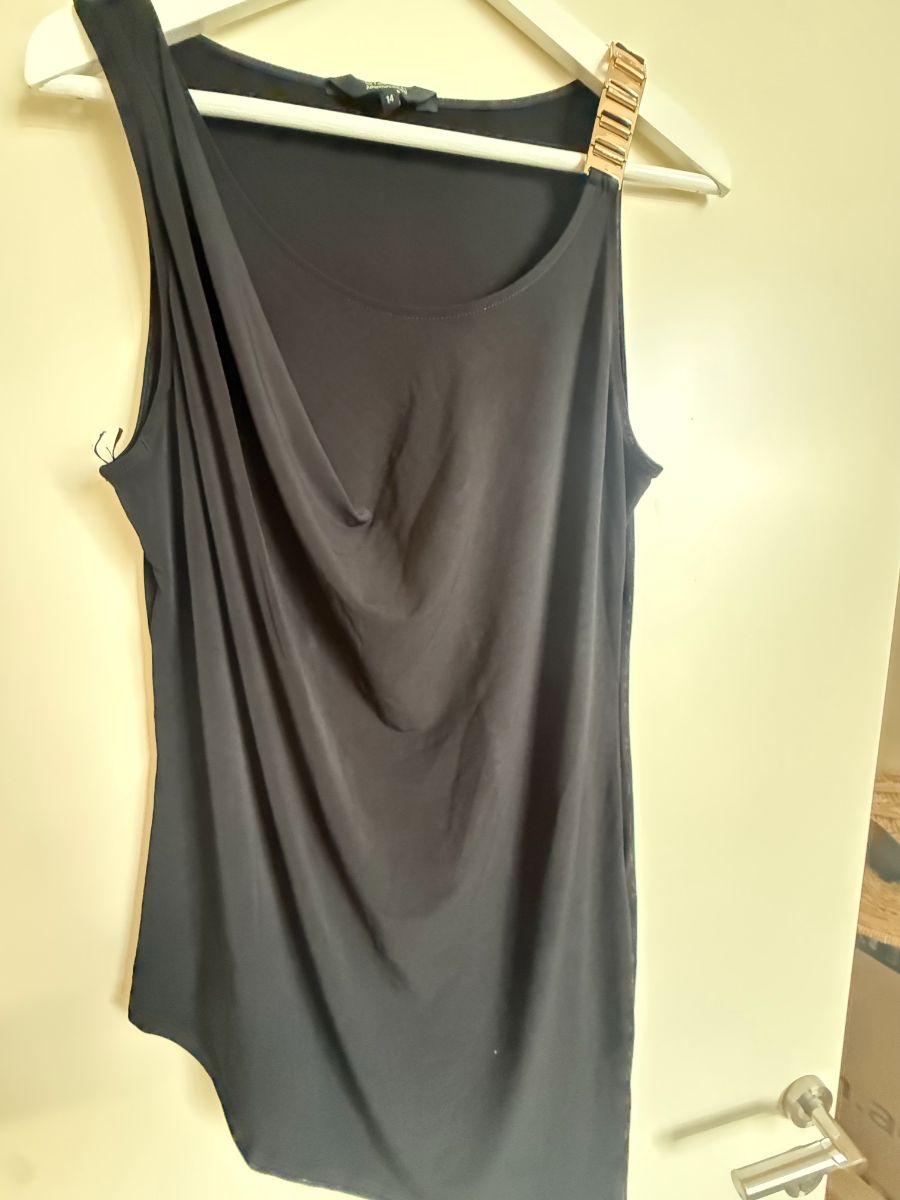 Star by Julien MacDonald Blk Vest with Gold Chain UK14