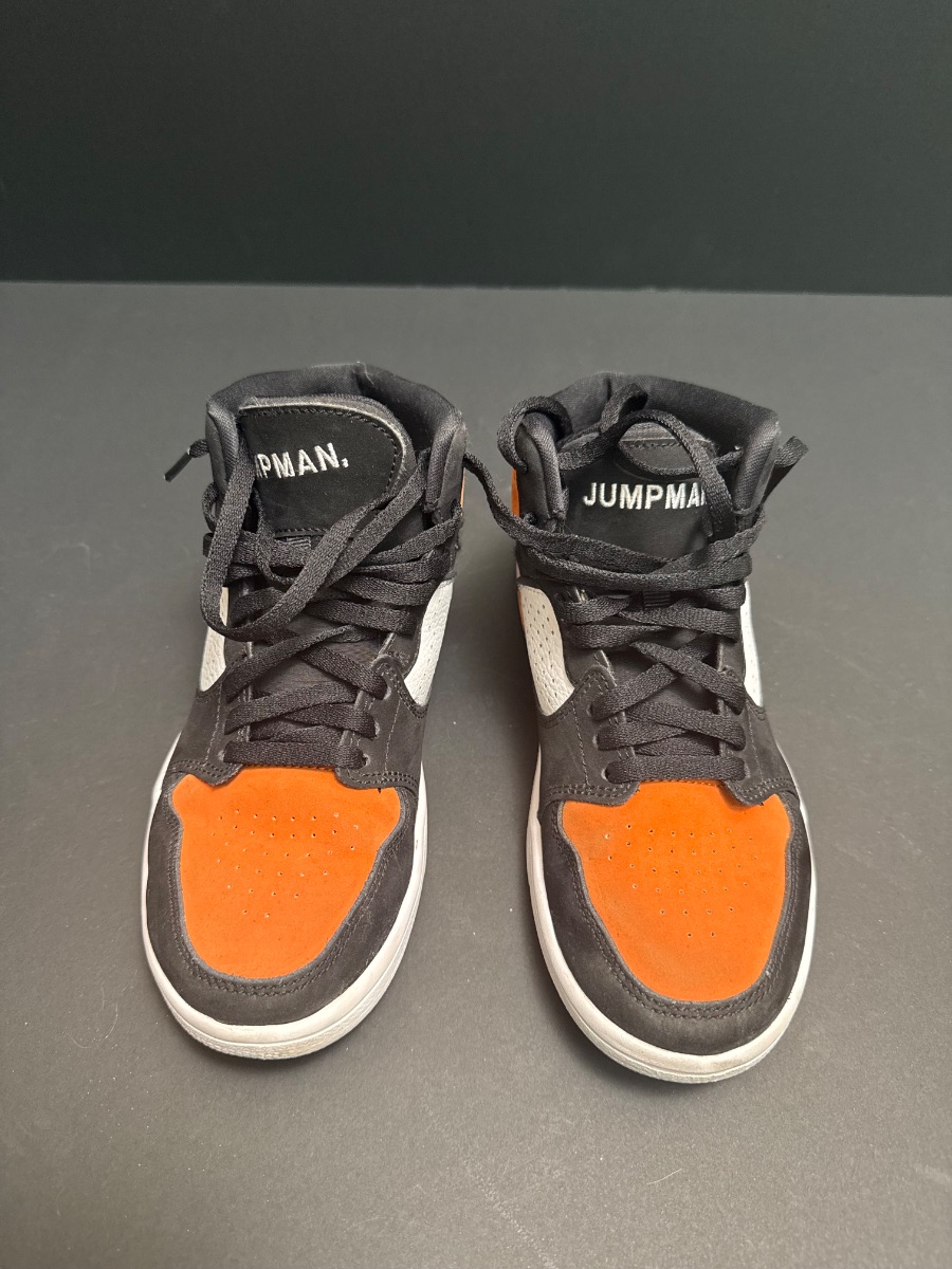 Air Jordan Access (PS) – Black / Starfish Orange / White - With box photo 3