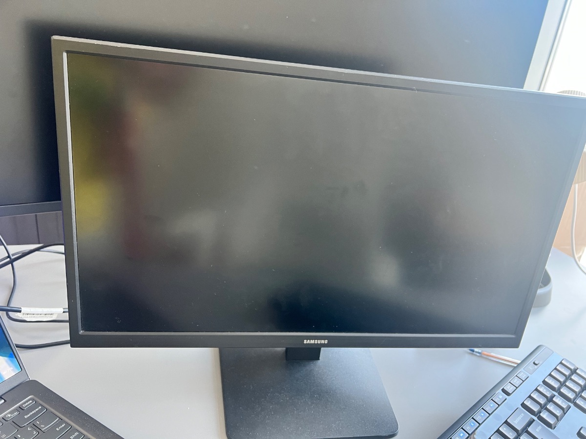 Monitor Samsung FHD like New 2 years photo 2