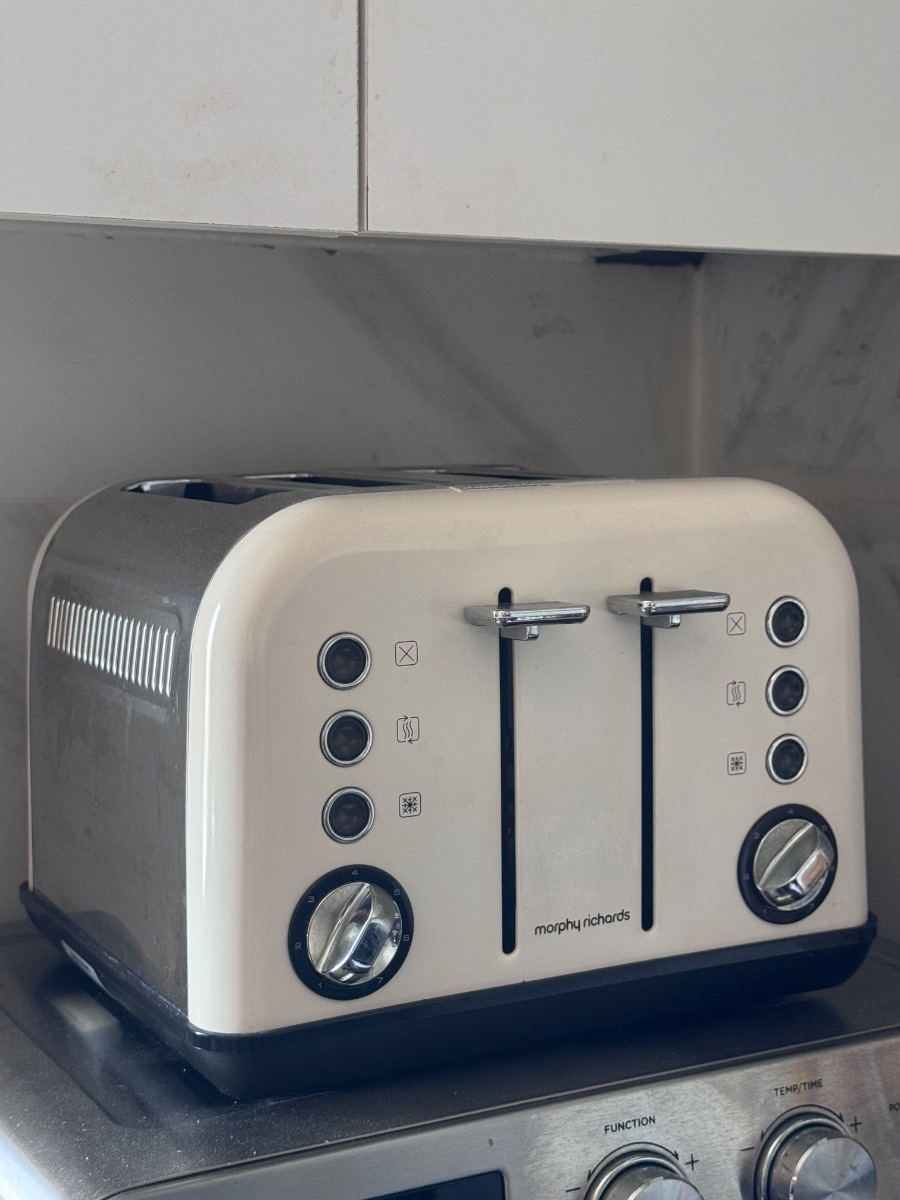 Morphy Richards Toaster