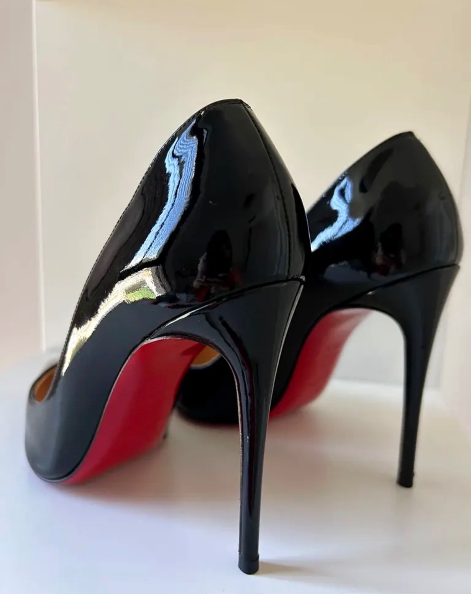 Christian Louboutin Christian lauboutin pumps