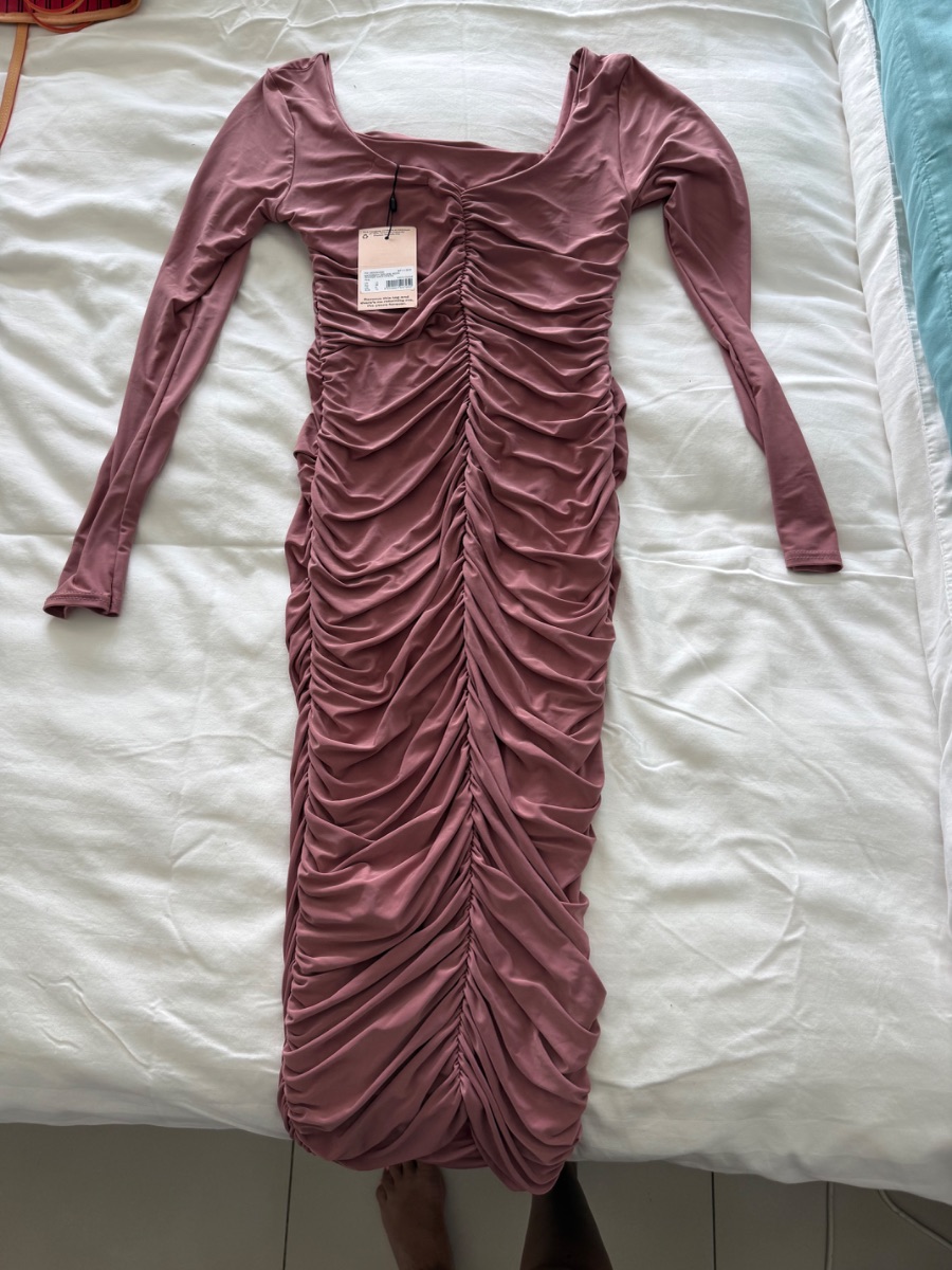 Missguided Misguided maternity dress NEW