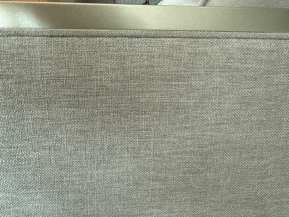 Bloomingdales Sofa with cushions photo 2
