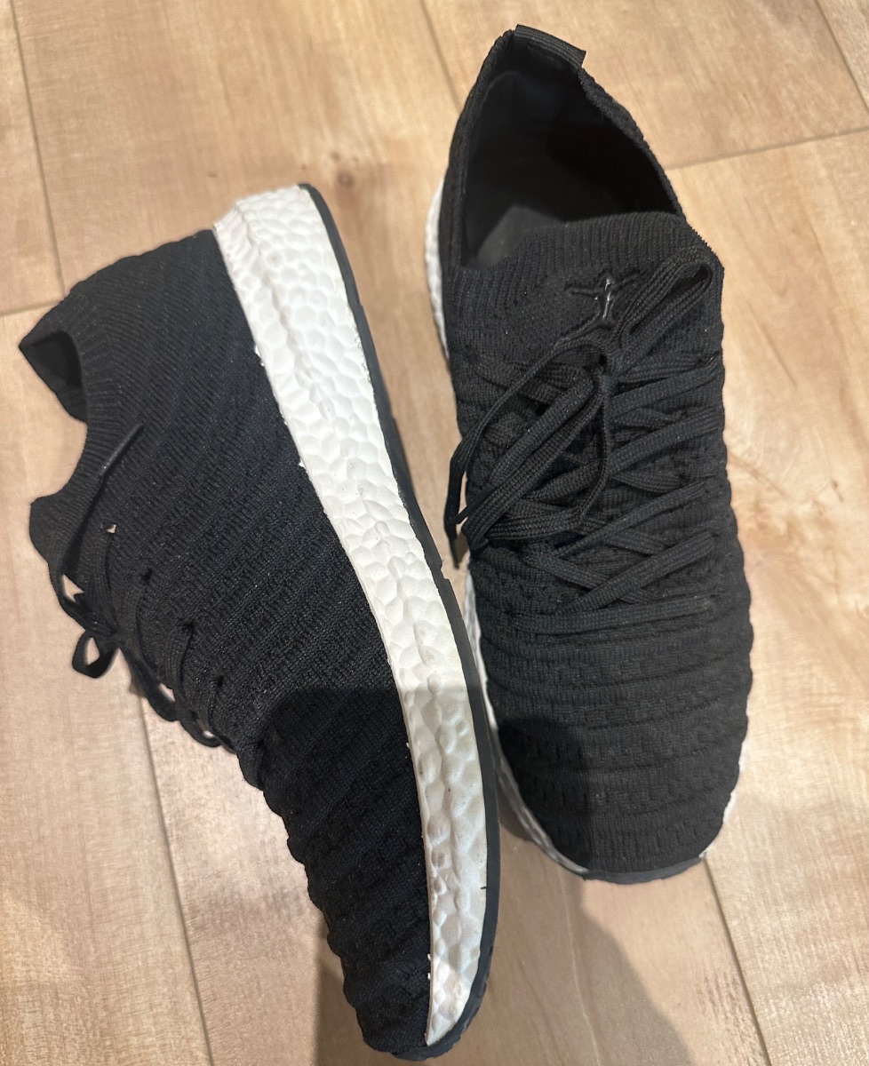 Danskin women’s black knit sneakers photo 3