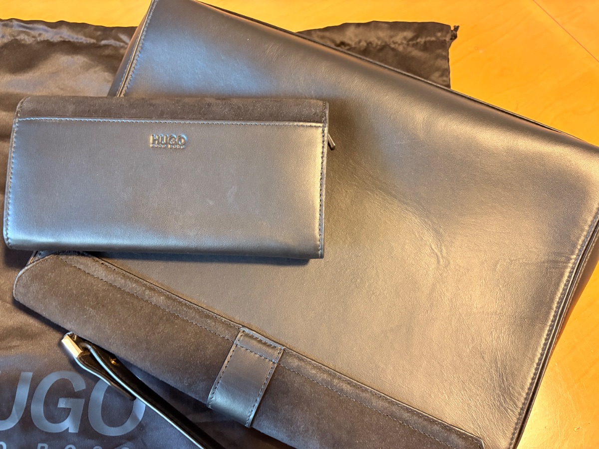 Hugo Boss Handbag photo 2