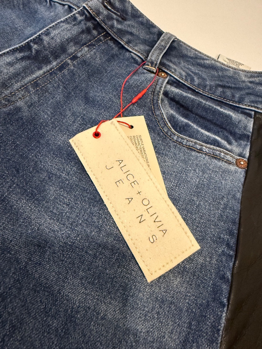 Alice + Olivia Alice and Olivia jeans photo 2