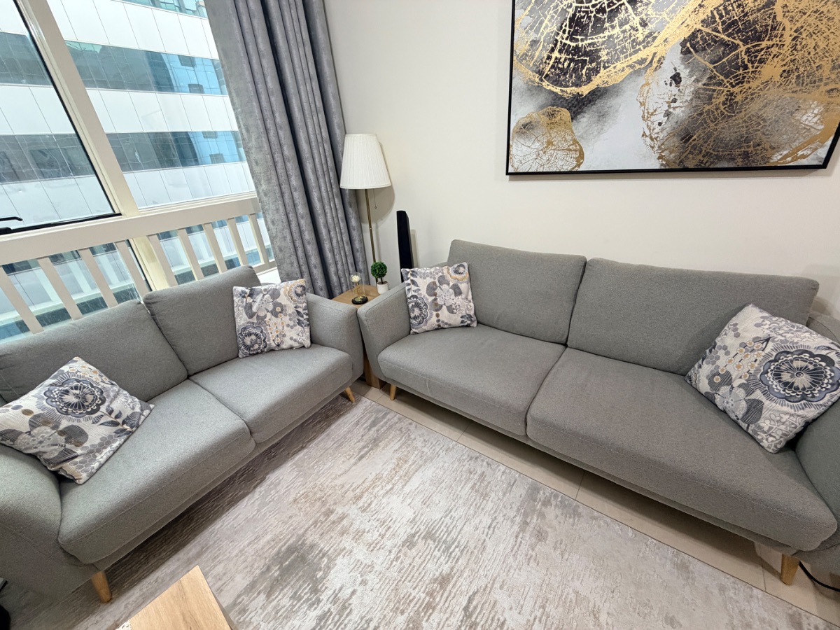 Home Centre Sofa set