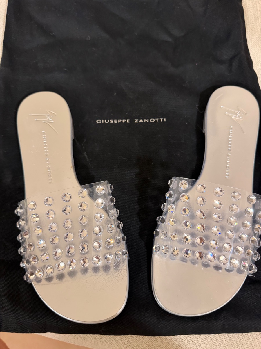 Giuseppe Zanotti ADELIA VINYL photo 2