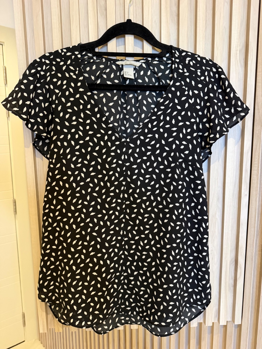 H&M polka dot blouse