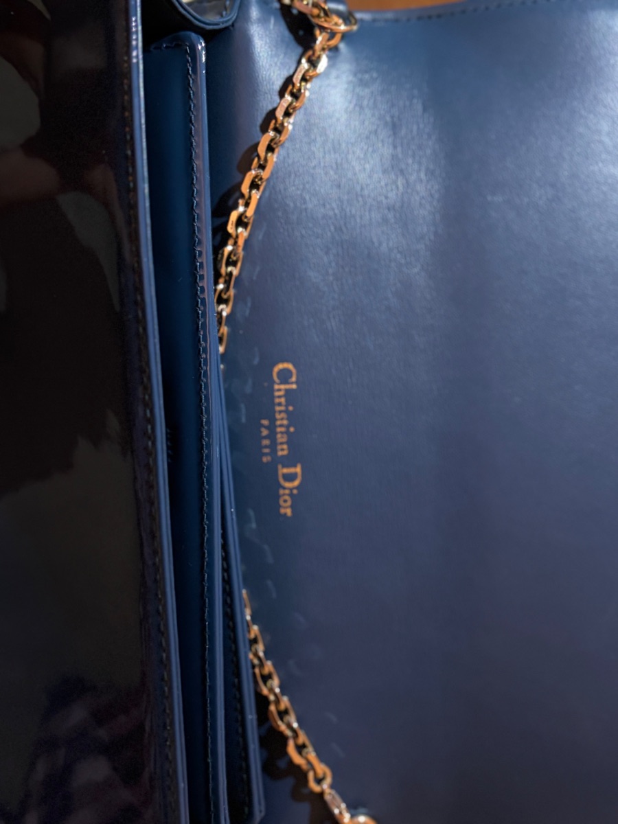 Dior photo 3