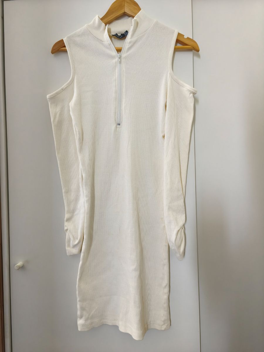 Boohoo ribbed knit cold-shoulder mini dress