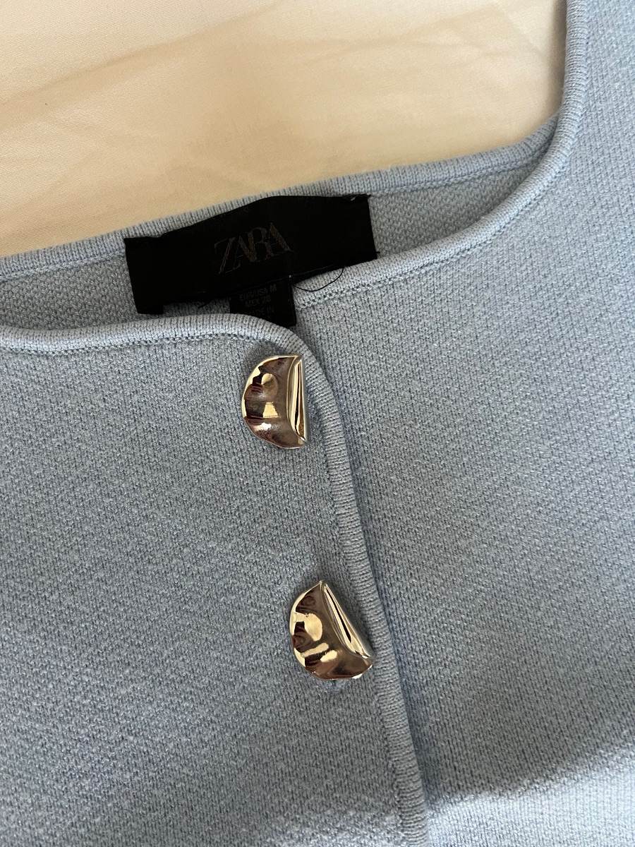 Zara Blue Knit Top with Silver Buttons – Size