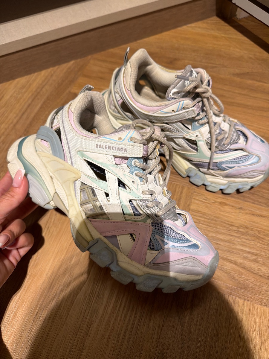 Multicolour pastel silver trainers size 3 | 36