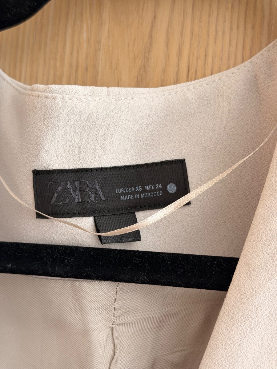 Zara Waistcoat XS photo 2